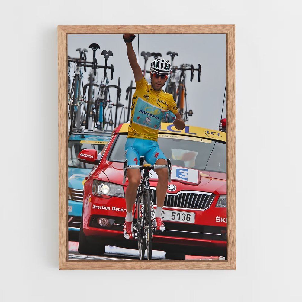 Poster La Victoire de Vincenzo – affiche Cyclisme (vue 4)